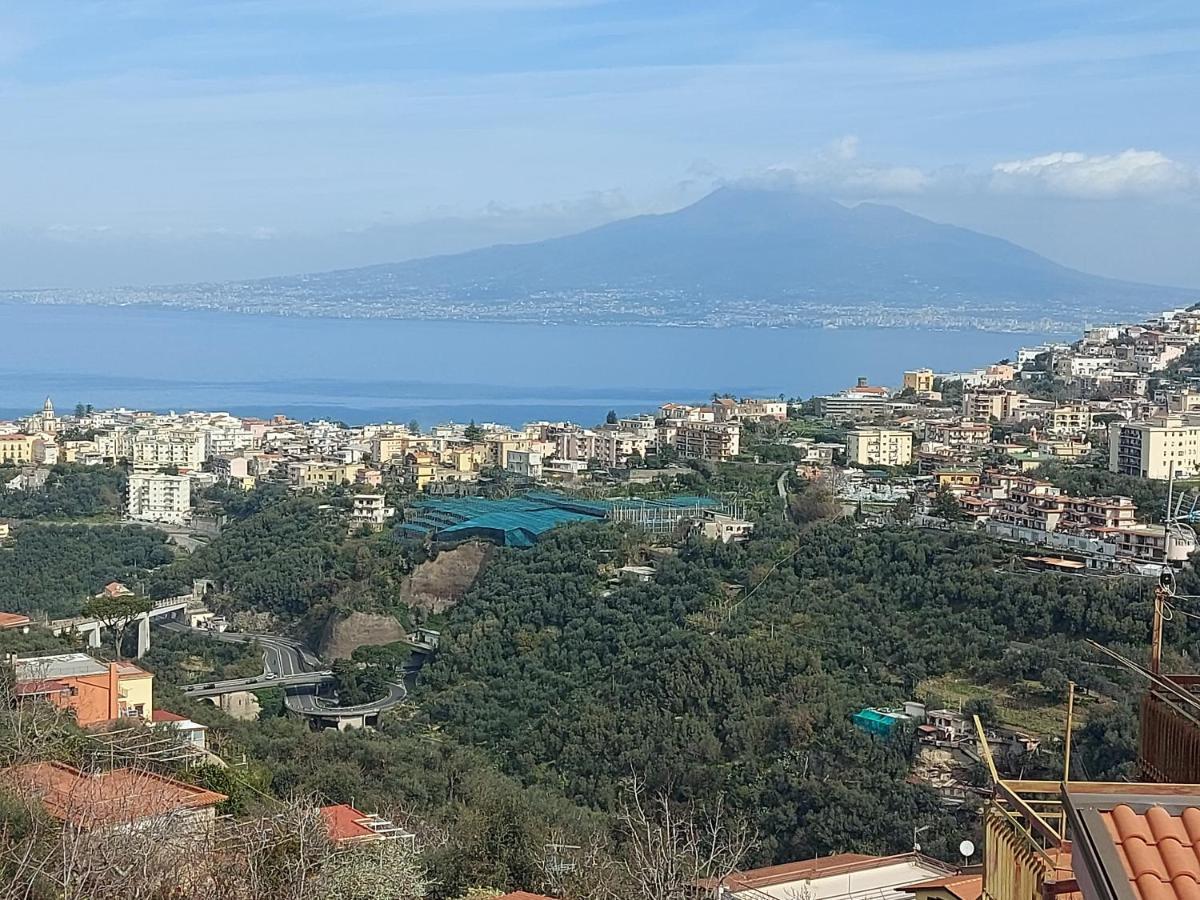 Margherita House Sorrento Vico Equense Exterior photo